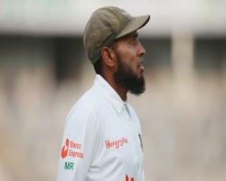 শততম টেস্টে &lsquo;স্পেশাল&rsquo; সম্মাননা পাচ্ছেন মুশফিক