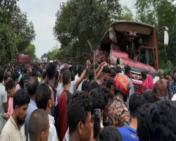 শায়েস্তাগঞ্জে দুই বাসের সংঘর্ষে ৩ জন নিহত, আহত অন্তত ৩০