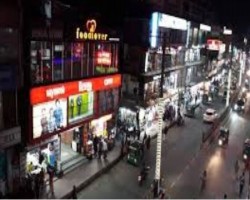 সিলেটে দোকানপাট বন্ধের নতুন নির্দেশনা মানাতে মাঠে নামছে পুলিশ