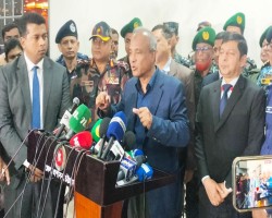 স্বরাষ্ট্র উপদেষ্টা : নির্বাচনে কোনো ধরনের বিশৃঙ্খলা করতে দেওয়া হবে না  