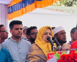 ভোট দিয়ে ফলাফল নিয়ে সেন্টার ত্যাগ করার আহবান তাহসিনা রুশদীর লুনার