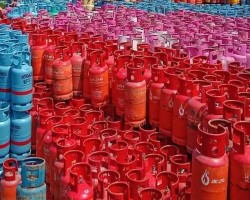 আরও বাড়ল এলপিজি গ্যাস দাম
