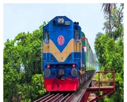 কমলগঞ্জে ট্রেনে আগুন: ৩ ঘন্টা পর রেল যোগাযোগ স্বাভাবিক