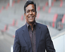ছুটি কাটিয়ে দেশে ফিরেছেন বুলবুল
