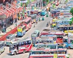 কদমতলী বাস টার্মিনালে পরিবহন শ্রমিকদের দুই গ্রুপের সংঘর্ষ-ভাঙচুর, আহত ৪