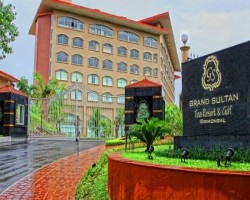শ্রীমঙ্গলের গ্র্যান্ড সুলতান রিসোর্ট, সিলেটের গ্যাস্ট্রোলিভার হাসপাতালসহ ১৩ প্রতিষ্ঠানকে জরিমানা