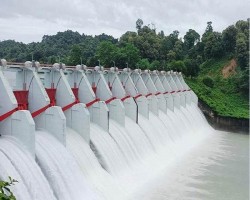 বাড়ছে কাপ্তাই হ্রদের পানি, রাতেই খুলতে পারে ১৬ জলকপাট