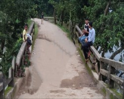 ২৫ কোটি টাকার ৫ সেতুর কাজ অনিশ্চিত