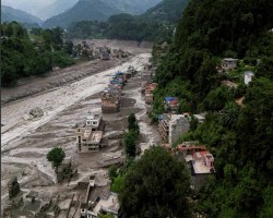 নেপালে বন্যায় মৃত্যু ছাড়াল ১০০০